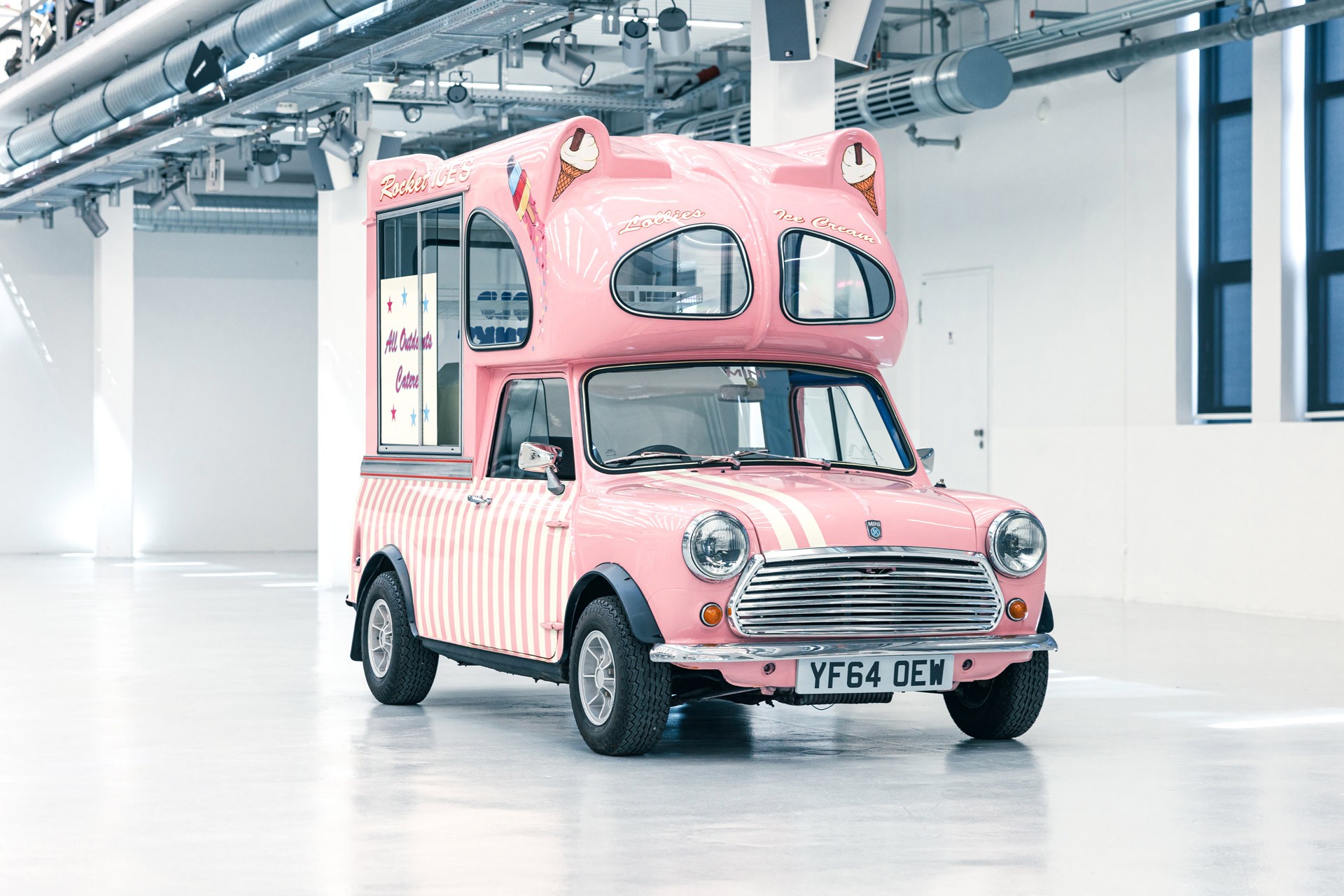 The front of the Mini Ice Cream Van.